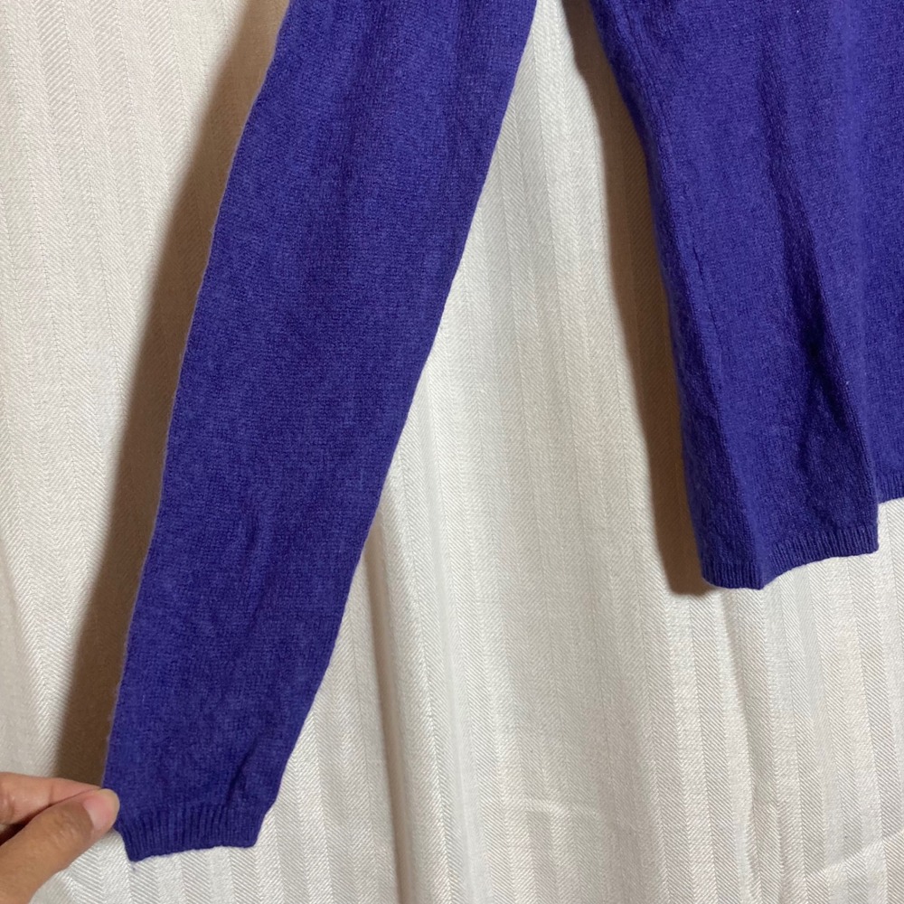 Charter Club Cashmere Purple Sweater Long Sleeve Women S Quiet Luxury Preppy - Picture 3 of 4